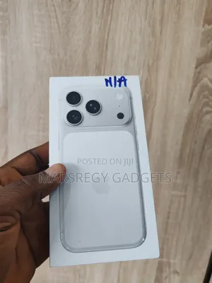 New Apple iPhone 17 Pro 256 GB Silver