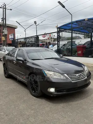 Lexus ES 350 2011 Gray