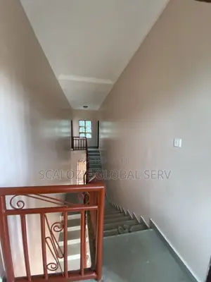 2bdrm Apartment in King’S Estate Off for rent