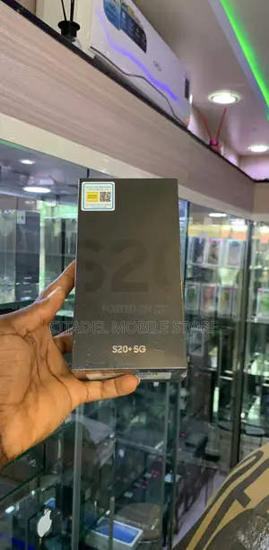 New Samsung Galaxy S20 128 GB Black