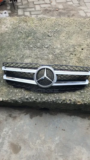Front Grille GLK 2010 Model