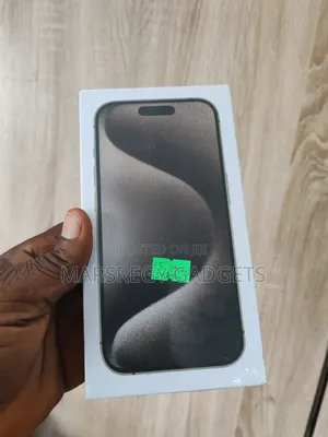 New Apple iPhone 15 Pro Max 256 GB