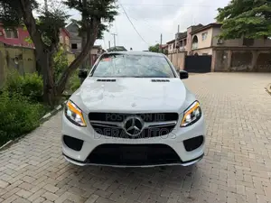 Mercedes-Benz GLE-Class 2017 White