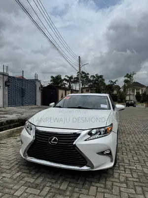Lexus ES 250 2013 White