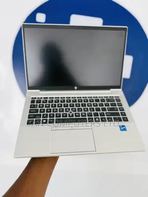 Laptop HP EliteBook 840 G8 8GB Intel Core i7 SSD 512GB