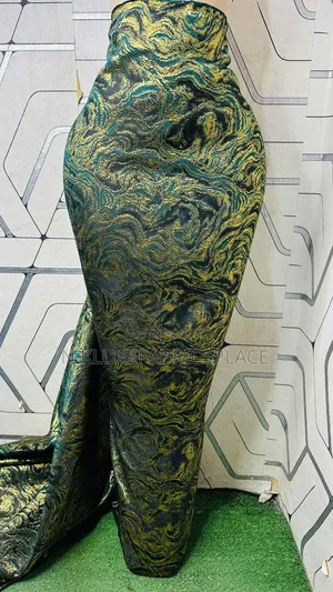 Small Damask