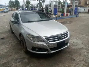 Volkswagen Passat 2012 Silver