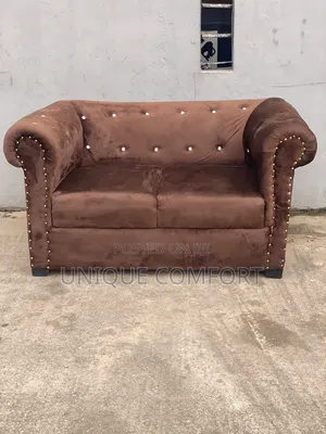 Brand New Top Quality 2 Seaters Very Beautiful Sturdy Sofa