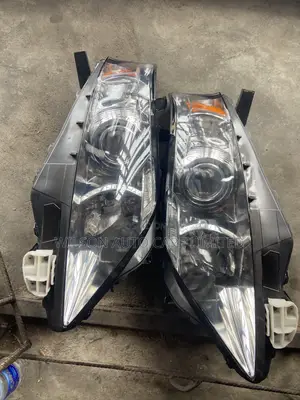 Headlights Rx 350 2010/2012 Available