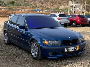 BMW 328i 2005 Blue