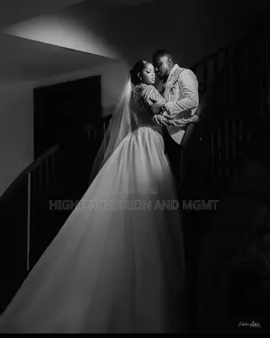 Luxury White Wedding Gown Tuxedo Couple Set
