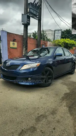 Toyota Camry SE 4dr Sedan (2.5L 4cyl 6AM) 2010 Blue