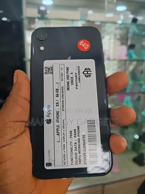 Apple iPhone XR 64 GB Black