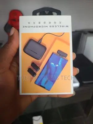 Brand New Dual Wireless Microphone With Charging Case
