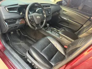 Toyota Avalon Limited 4dr Sedan (3.5L 6cyl 6A) 2014 Red