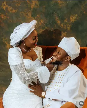 Luxury All-White Traditional Couple Set