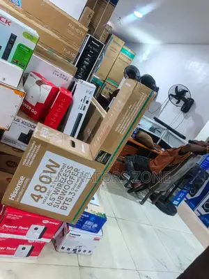 Hisense 6-Speaker Soundbar With Wireless Bass