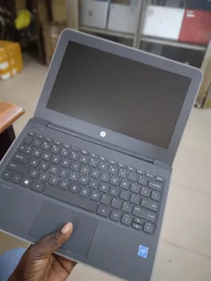 Laptop HP Stream Notebook 4GB Intel Pentium SSD 60GB