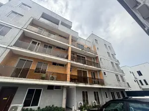 4bdrm Maisonette in Mojisola Onikoyi for rent