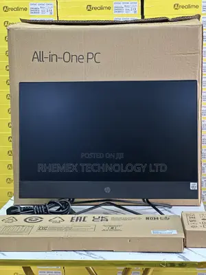 New Desktop Computer HP 200 G4 8GB Intel Core i3 SSD 512GB