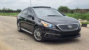 Hyundai Sonata SE 4dr Sedan (2.4L 4cyl 6A) 2015 Black
