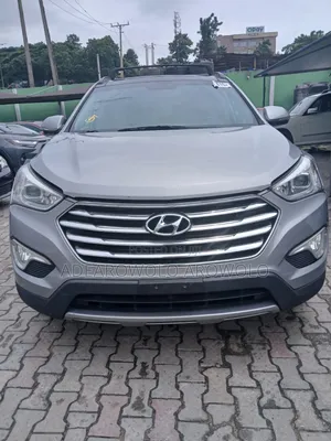 Hyundai Santa Fe 2015 Gray