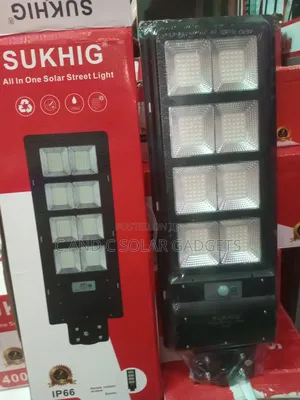 500 Watts SUKHIG Solar Street Light 4 Eyes