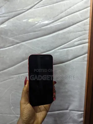 Apple iPhone 12 128 GB Red