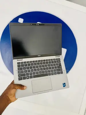 Laptop Dell Precision 3570 8GB Intel Core i7 SSD 512GB