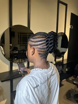 Male and Female Braiders Needed