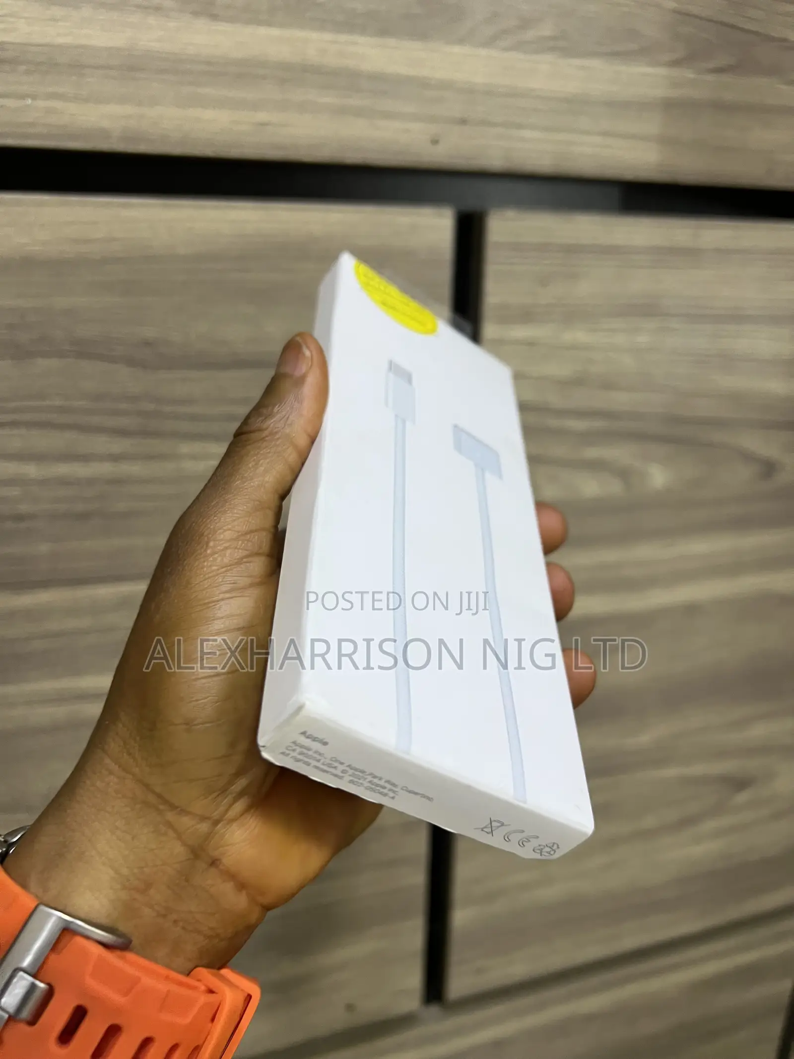 Apple Safe 3 Cord