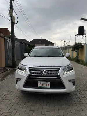Lexus GX 460 Luxury 2015 White