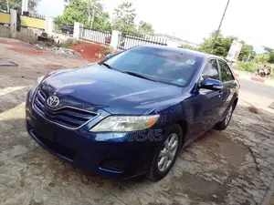 Toyota Camry 2010 Blue