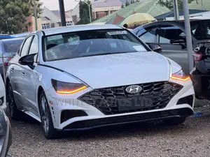 Hyundai Sonata SE 2020 White