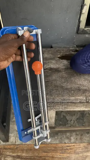 Tile Cutting Machine