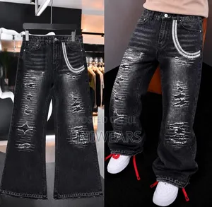 Flack Ripped Flared Jeans With Zipper Chain Detail – Wide Leg Denim
