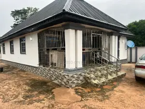 3bdrm House in Benin City for sale