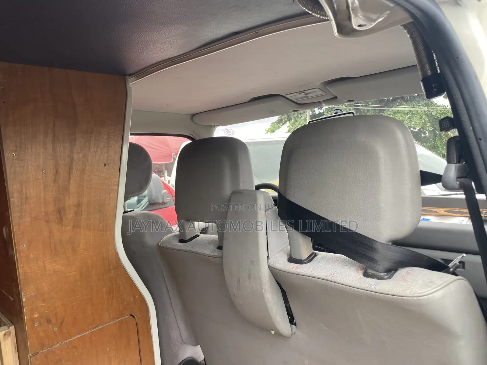 Volkswagen Transporter 2004 White