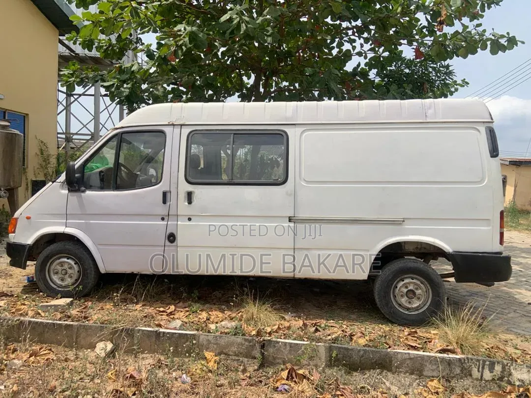 Ford Transit 1999 White