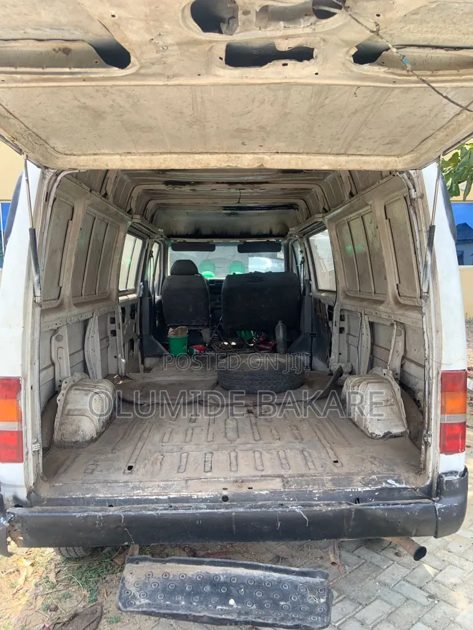 Ford Transit 1999 White