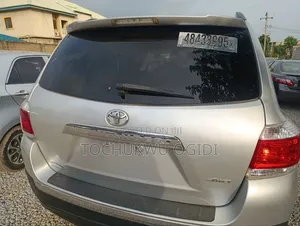 Toyota Highlander 2011 Silver