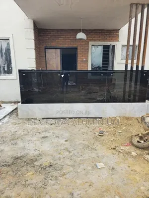 10mm Tempered Glass Balcony Hand Railings | Modern Durable