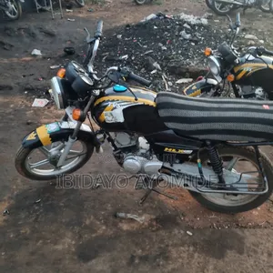 TVS HLX Plus ES 2022 Black