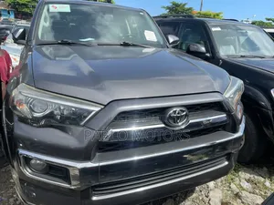 Toyota 4-Runner 2015 Gray