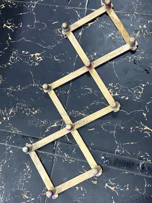 3 Pieces of Expandable Coat Rack/Hanger