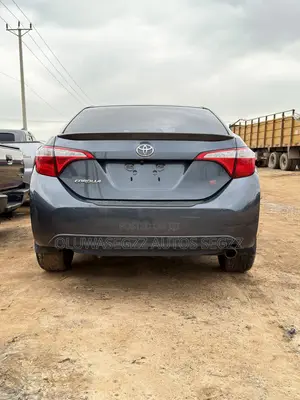 Toyota Corolla S 4dr Sedan (1.8L 4cyl CVT) 2016 Gray