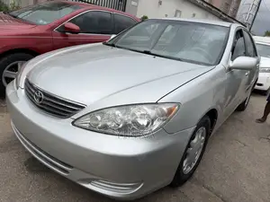 Toyota Camry 2006 Silver