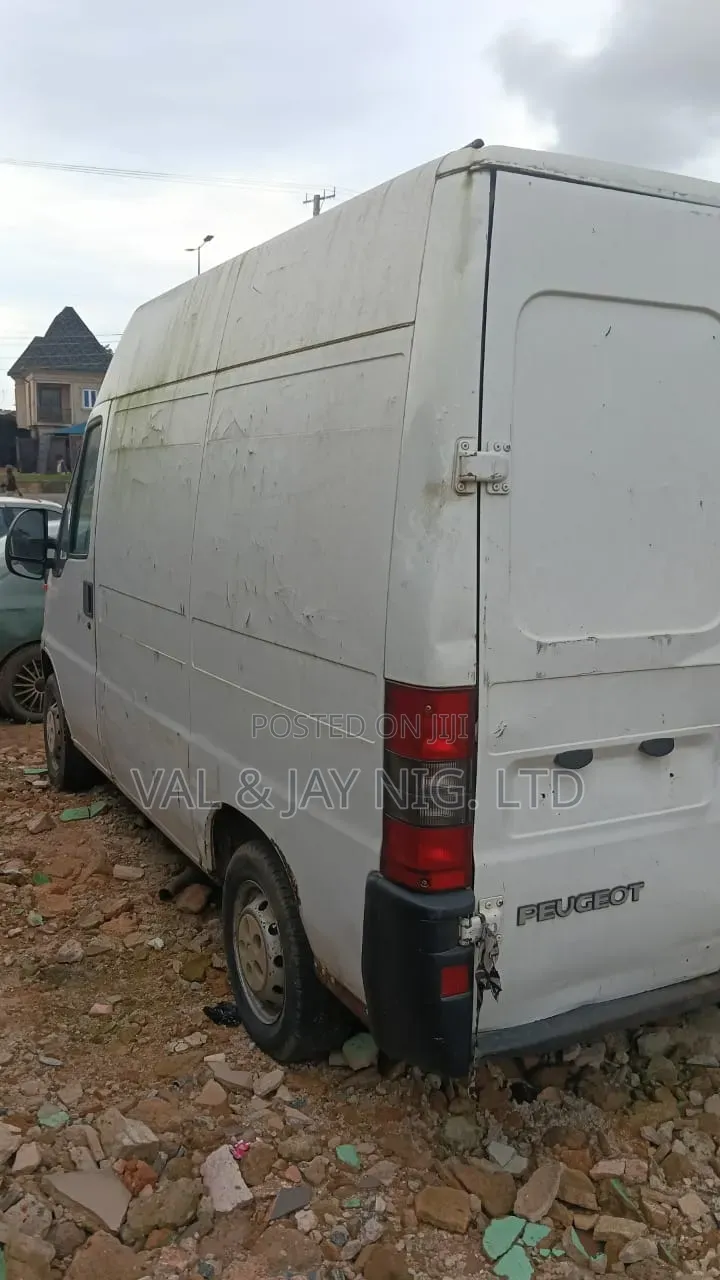 Peugeot Boxer 2006 White