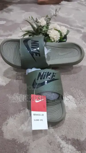 Nike Slide