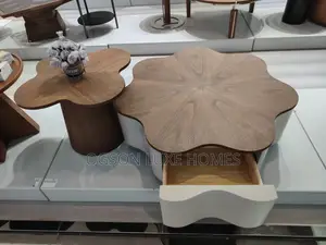 Standard Center Table With Drawer